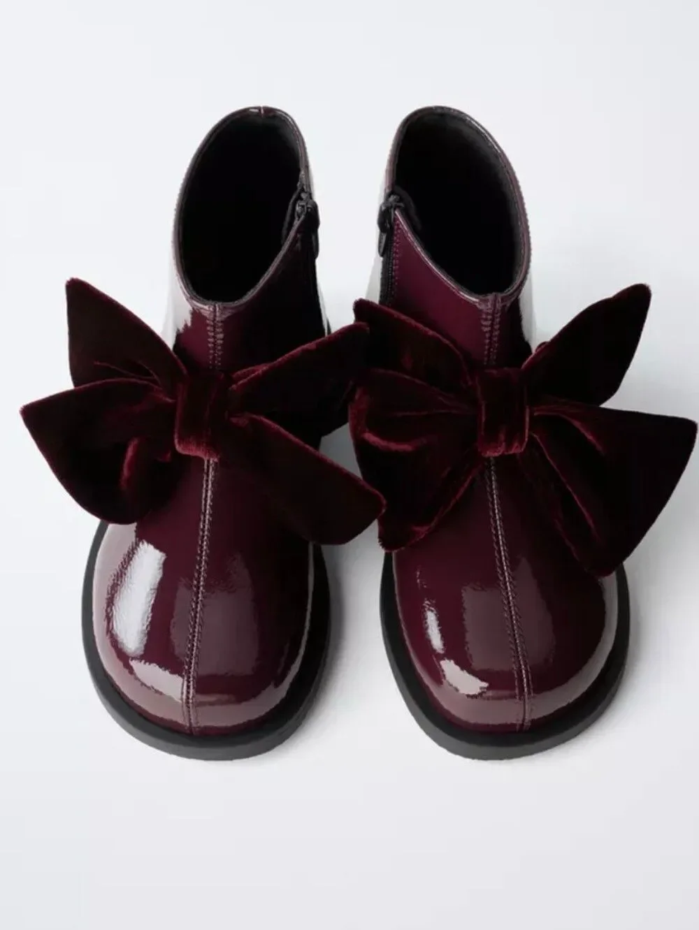 (BNWT) ZARA Patent Finish Bow Ankle Boots
